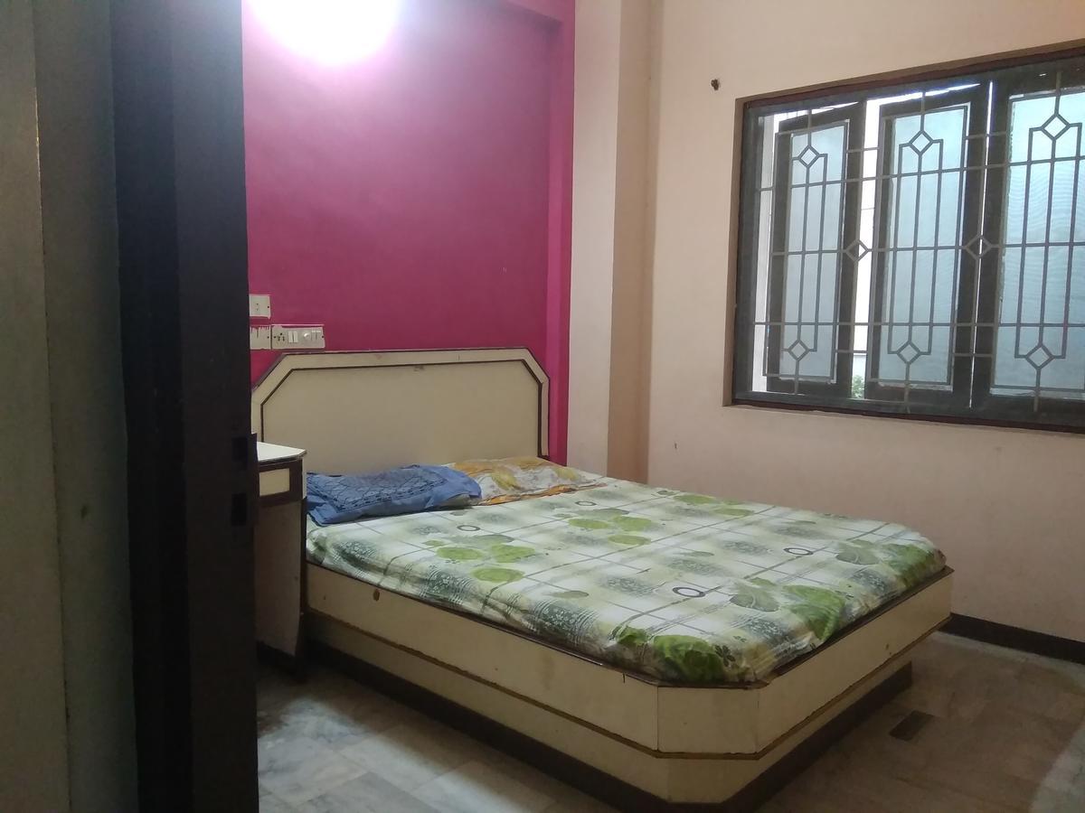 Oyo Flagship 40509 Hotel Mps Residential Tower Tiruppur Bagian luar foto